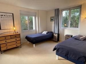 Villas Le Belvedere - Villa 14 personnes - Plage a pied - Piscine couverte et chauffee : photos des chambres