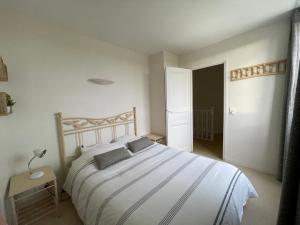 Villas Le Belvedere - Villa 14 personnes - Plage a pied - Piscine couverte et chauffee : photos des chambres