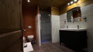 Chalets mini duplex dans chalet : photos des chambres