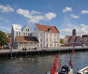 Hotel New Orleans, Hotely - Wismar