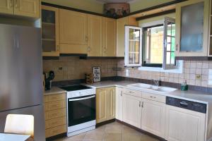 Ιδανική μεζονέτα με θέα πολύ κοντά στο λιμάνι