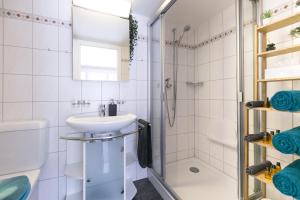 Spirit Apartments - Balkon - Bergsicht - Parkplatz