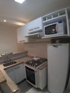 Copacabana, 1 quarto vista mar confortavel 100m da praia