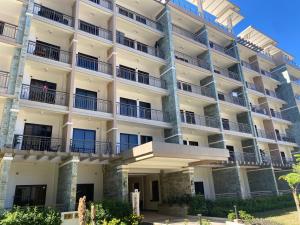 Rosarich Homestay - Bristle Ridge Residences