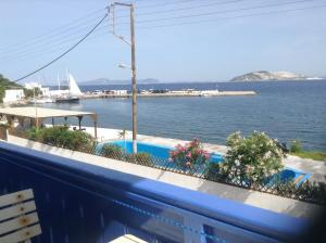 Haritos Hotel - Geothermal Hot Swimming Pool Nisyros Greece