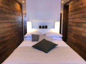 Appartements Felix Le Renfrogne Aubagne-Cassis-Aix en Provence : photos des chambres