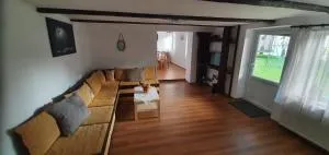 Casa de oaspeti Laura - Bănicel