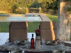 Siviri Traditional Stone House - 希维利