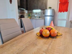 Flora - Beautiful *NEW* Apartment to the Beach