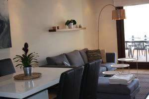 116 - Penthouse with Private Pool near beach