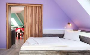 Two-Bedroom Apartment room in Hotel N