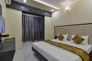 Hotel Aroma- Dadar