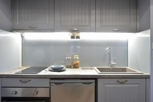 Queen 2,heart of Corfu Historical Old Town Center!