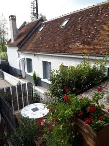 gite de la tour carrée - Saint-Julien-de-Chédon