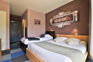 Hotels Hotel Les Flots Bleus : photos des chambres