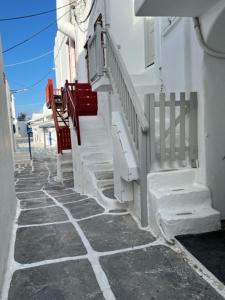 Traditional Myconian Studio in the heart of Chora