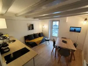 Cosy T2 - Essertines-en-Châtelneuf