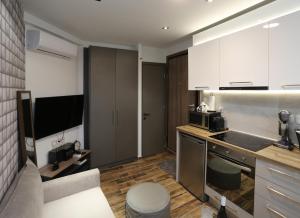 LA Larissa Luxury Apartments Dafne