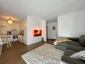 Spacious City Center Apt - Sauna - Self Check in