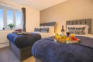 COSY 3 BED HOUSE to BICESTER OUTLET for BIG GROUP by Platinum Key Properties - Bucknell