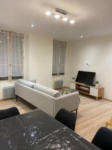 Appartements Grand F3 de 71m2 en plein centre ville Arpajon : photos des chambres