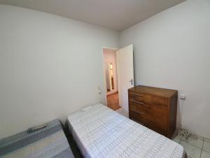 Apto com dois quartos no bairro de Jardim Camburi