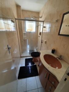 Apto com dois quartos no bairro de Jardim Camburi