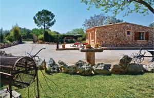 Awesome Home In Biniali With Wifi