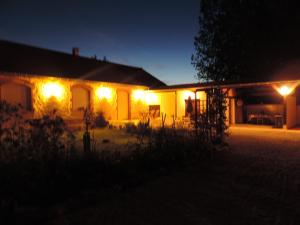 Maisons de vacances Villa Roland en Bourgogne : photos des chambres