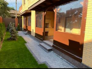 Петрівський