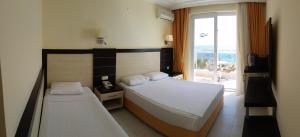 Double Room with Sea View room in Kleopatra Balik Hotel