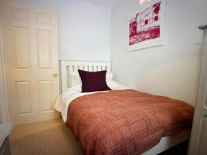 Secret View Cottage in Terrington York