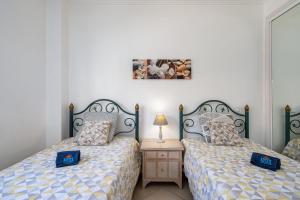 Pedra dos Bicos by Intiholidays