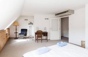 Penthouse -By the Danube