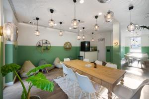 Becozy Self Check-in Pop-Up Hotel Basel