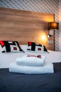 Hotels Hotel Le Cyrano Bergerac : photos des chambres