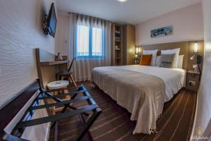 Hotels Logis Hotel du Parc : photos des chambres