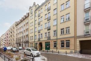 Praga Center Apartments by Renters