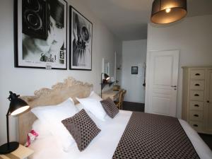 Maisons d'hotes La Villa Garenne : Petite Chambre Double