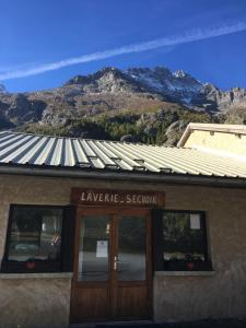 Chalets REFUGE- GITE Le Pas de l'Ane : photos des chambres