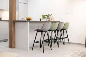 Exklusive (DG) Neubau-Ferienwohnung mit Fernsicht - Litzelstetten