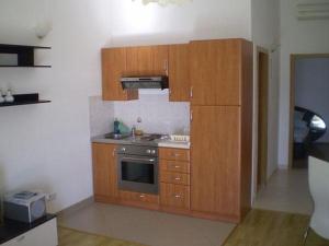 Apartment in Duce with sea view, balcony, air conditioning, WiFi 5060-1