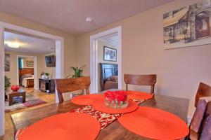 Stunning Brockton Apt Less Than 4 Mi to Westgate Mall!