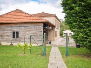 Maisons de vacances Grande Gite Bassoues : photos des chambres