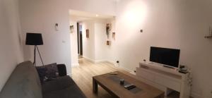 Appartements appart cosy,calme a 2 pas du centre de montbrison : photos des chambres