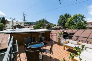 Georgian Guest House on Asatiani