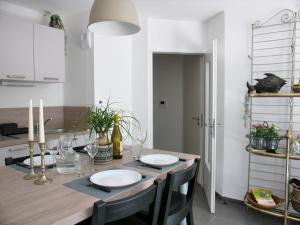 Appartements Apt. neuf a 50m du port - Parking prive, ascenseur : photos des chambres