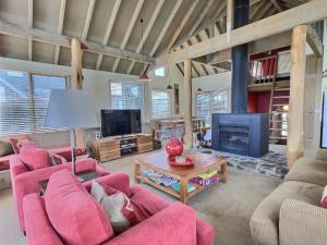 360 Degrees, alpine-getaways