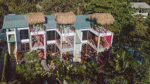 Iluminar Beachfront Suites