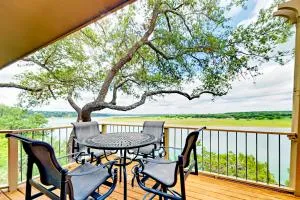 Harbor Paradise - Spicewood